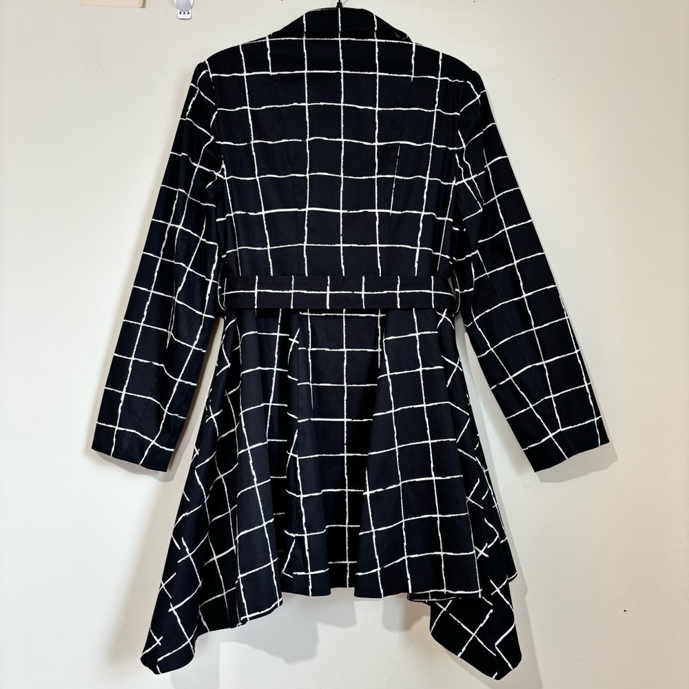 Monroe & Main Preppy Black White Plaid Double-breasted Peplum Swing Trench Coat - Picture 2 of 16